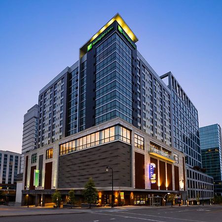 Holiday Inn & Suites Nashville Downtown Broadway Екстериор снимка