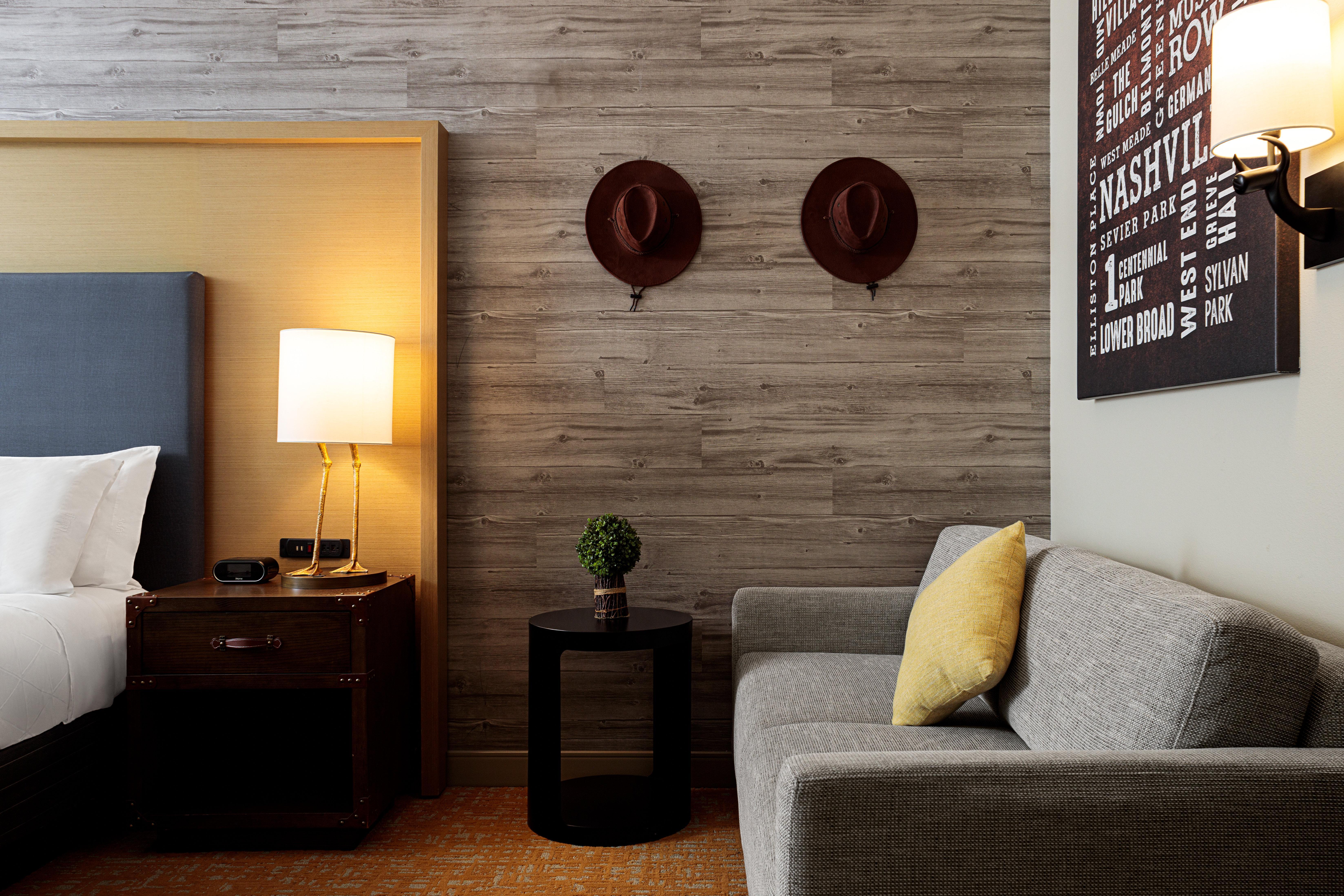 Holiday Inn & Suites Nashville Downtown Broadway Екстериор снимка