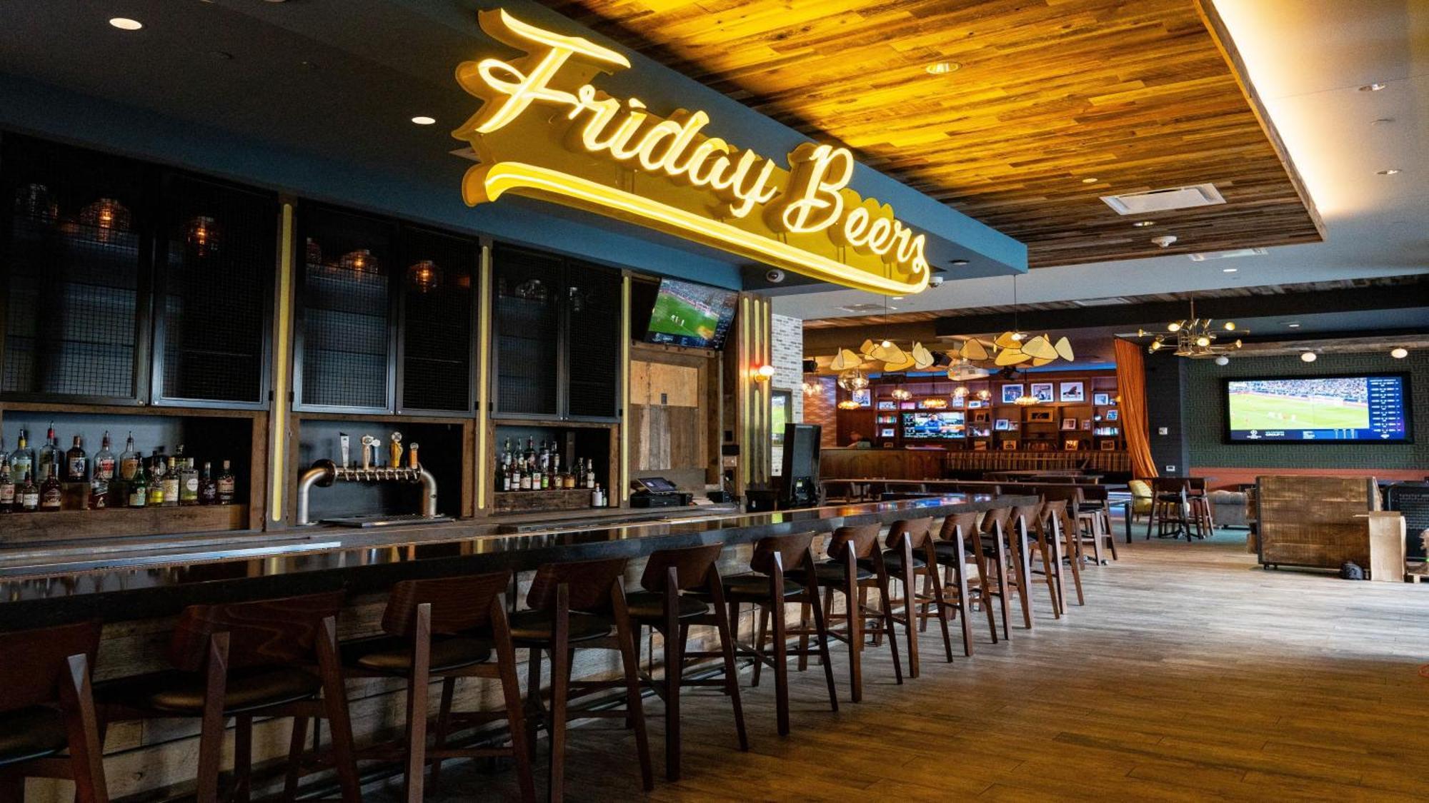 Holiday Inn & Suites Nashville Downtown Broadway Екстериор снимка