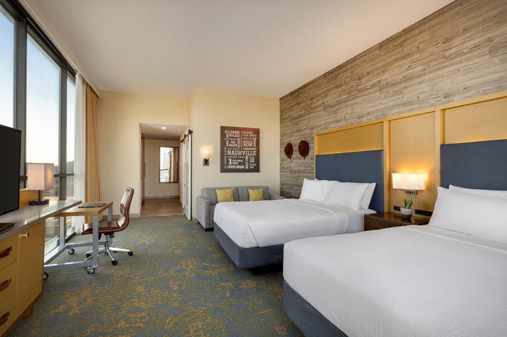 Holiday Inn & Suites Nashville Downtown Broadway Екстериор снимка